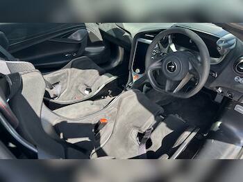 Used McLaren 750S 2025 for sale - 79765858: Photo