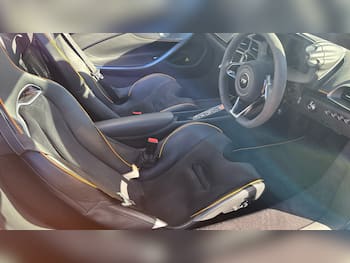 Used McLaren Artura 2025 for sale - 79779886: Photo