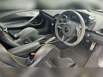 Used McLaren Artura 2024 for sale - 79845815: Photo
