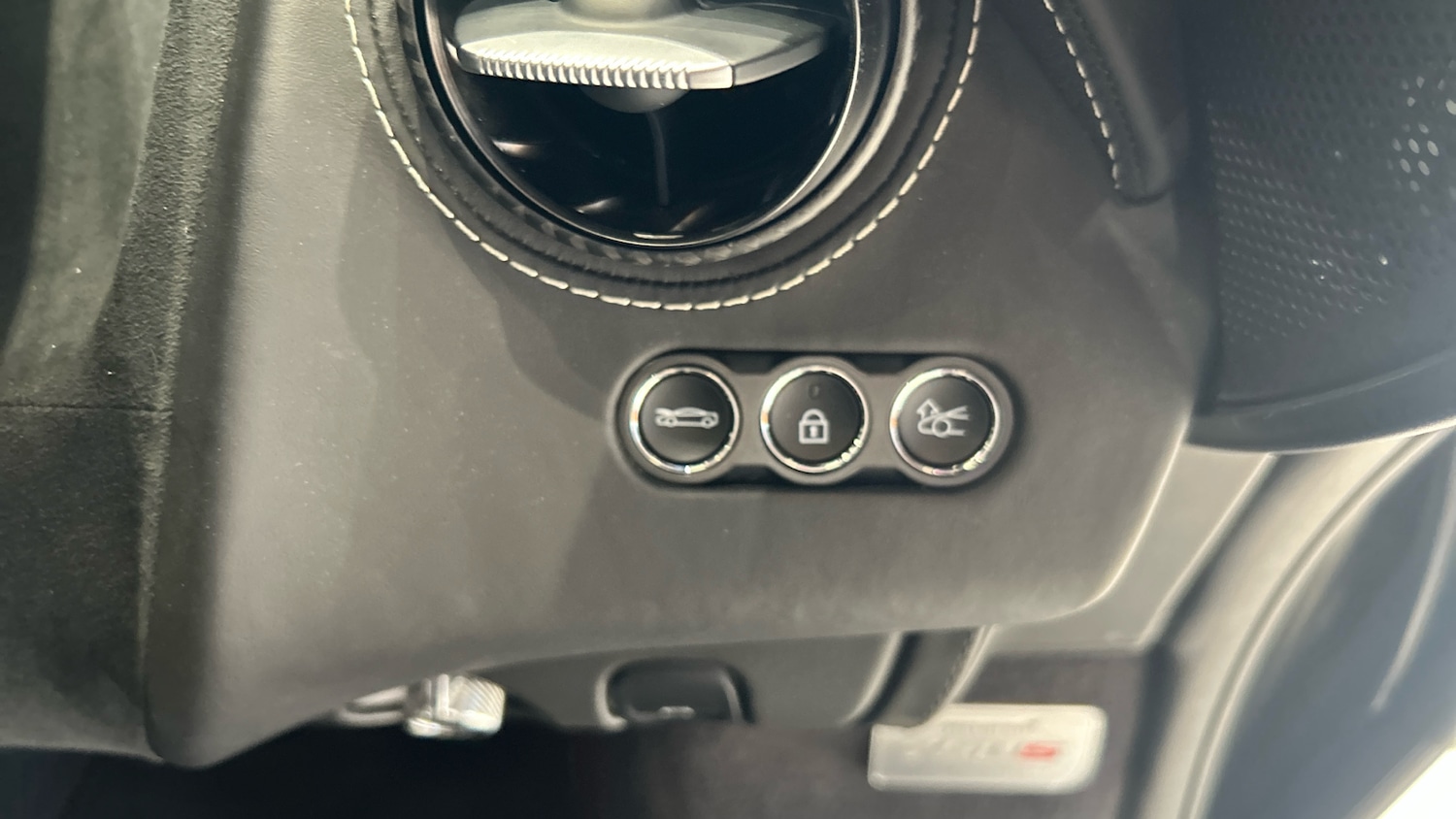 Used McLaren 750S 2024 for sale - 77089718: Photo 16