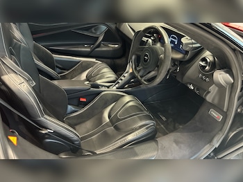 Used McLaren 750S 2024 for sale - 77089718: Photo