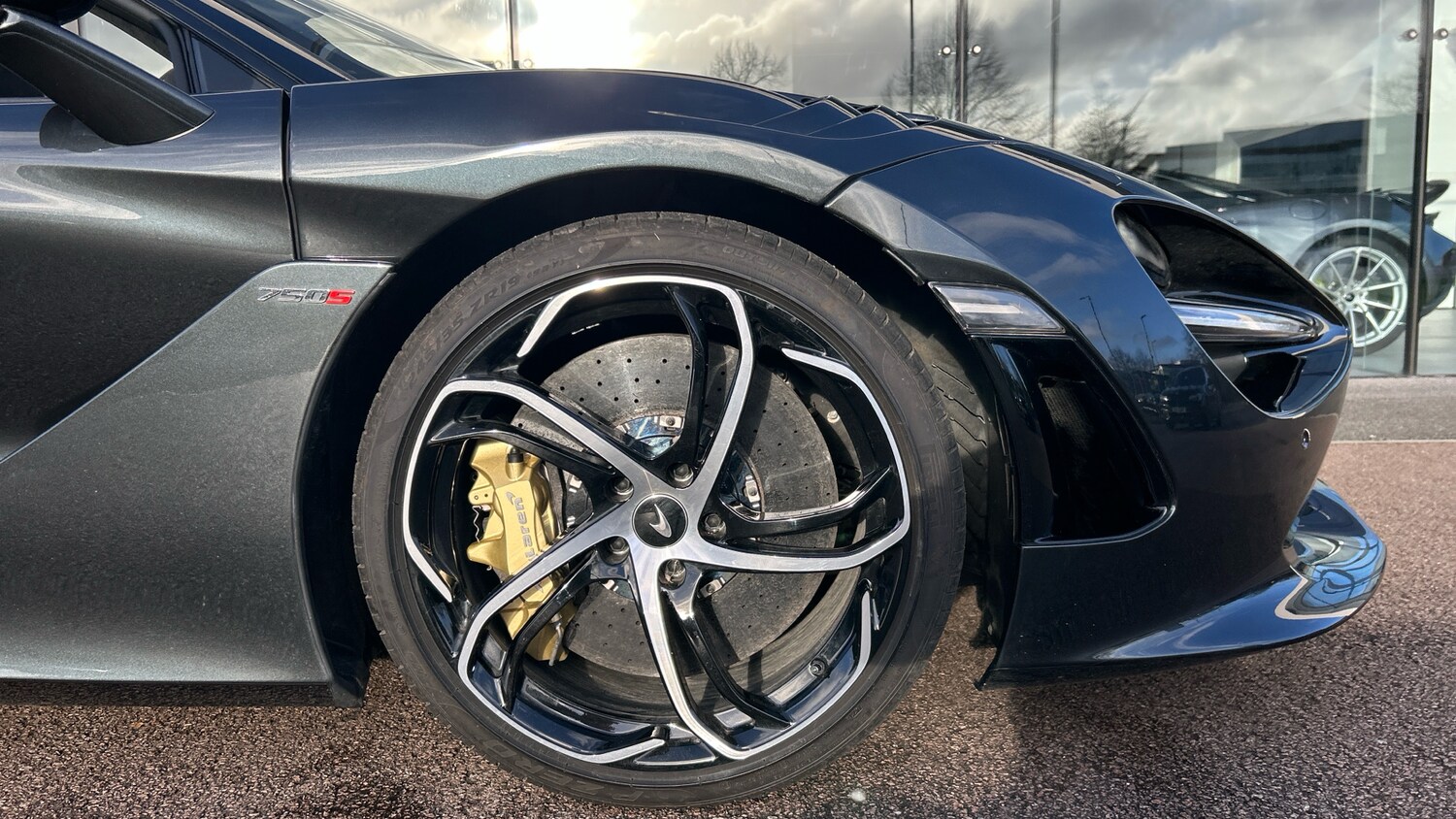 Used McLaren 750S 2024 for sale - 76884701: Photo 8