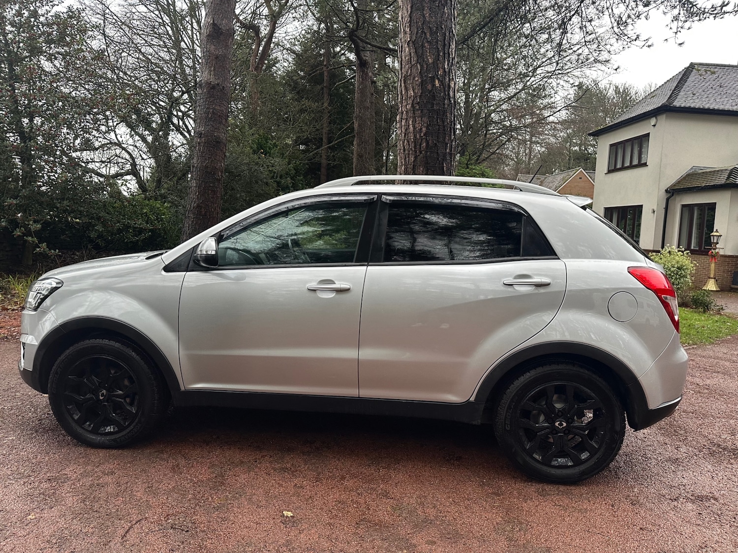 Used Ssangyong Korando 2017 for sale - 76887505: Photo 5