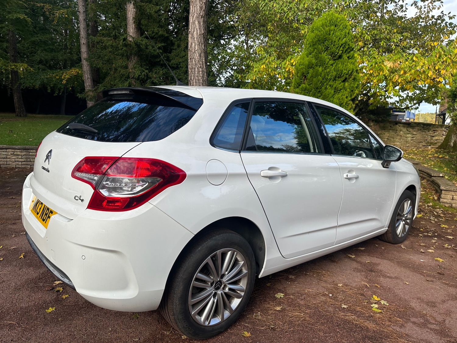 Used Citroen C4 2013 for sale - 76187395: Photo 9