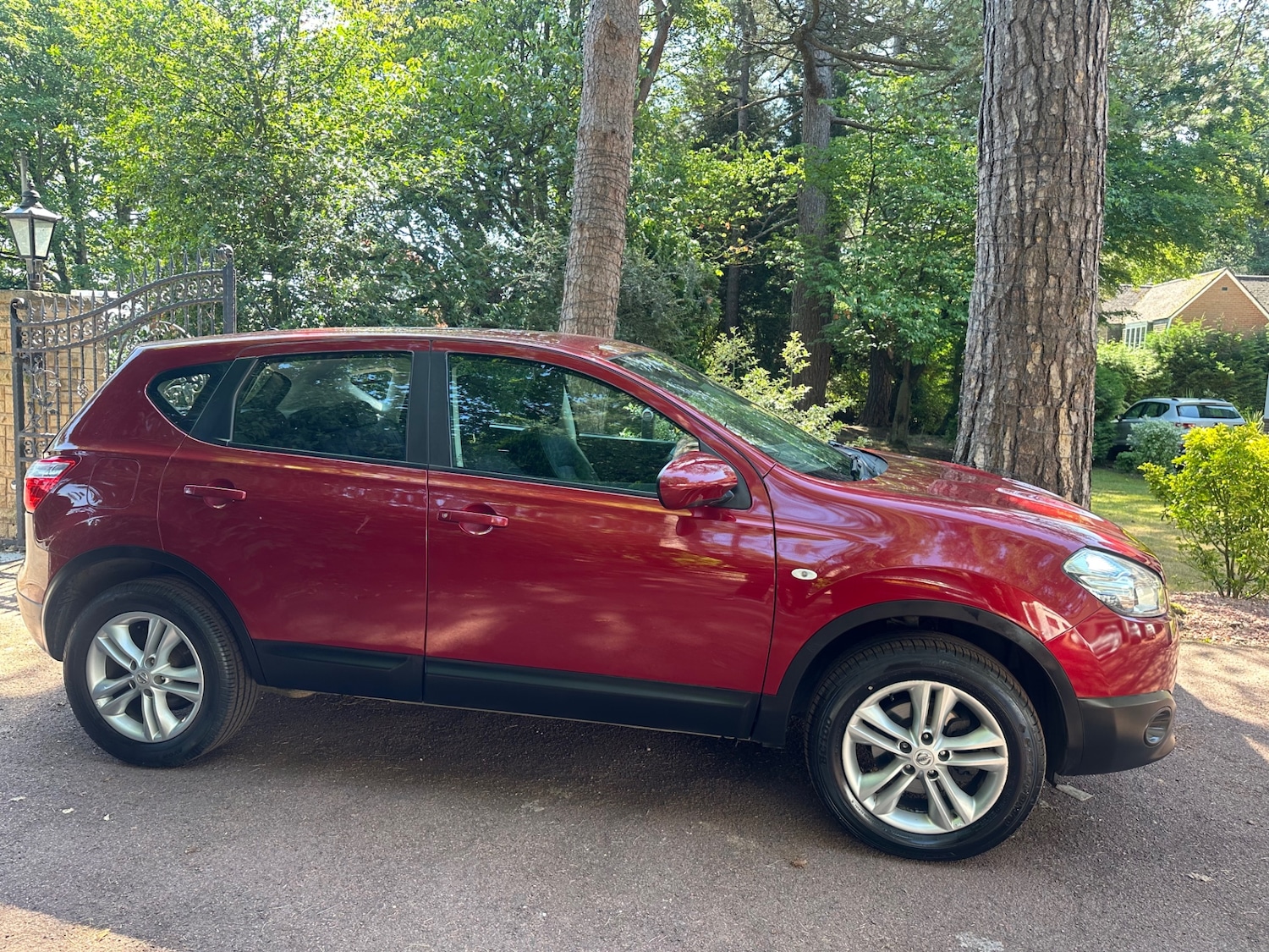 Used Nissan Qashqai 2014 for sale - 76187389: Photo 4