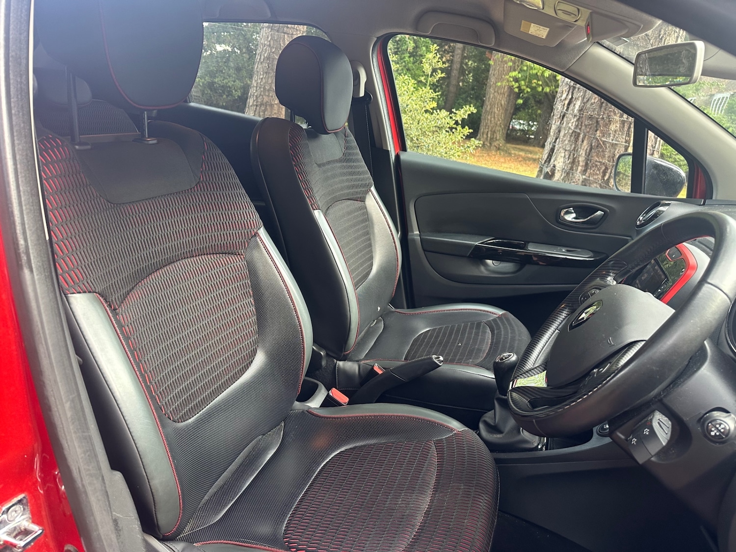 Used Renault Captur 2015 for sale - 76596618: Photo 11