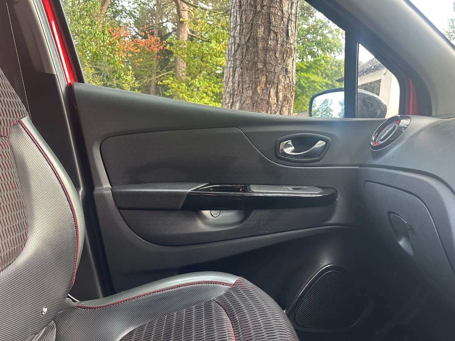 Used Renault Captur 2015 for sale - 76596618: Photo 14