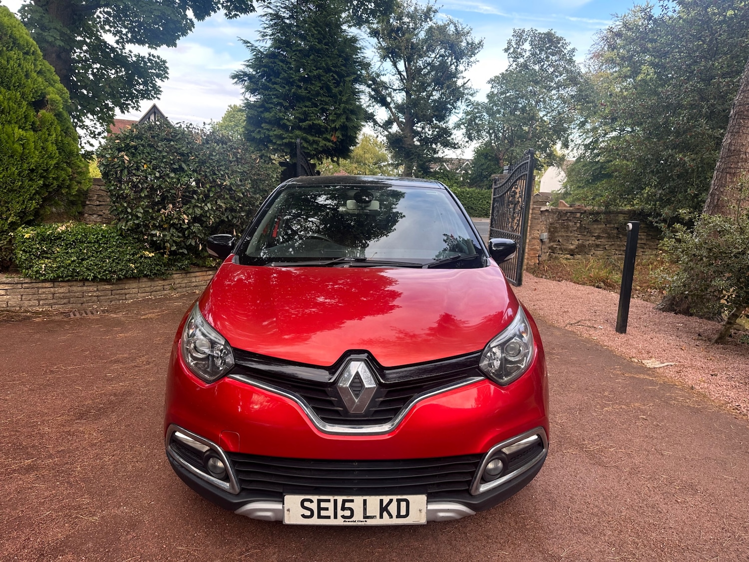 Used Renault Captur 2015 for sale - 76596618: Photo 3