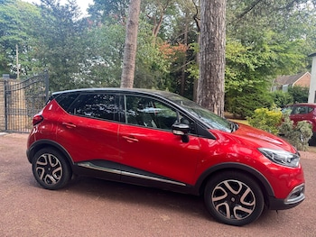 Used Renault Captur 2015 for sale - 76596618: Photo