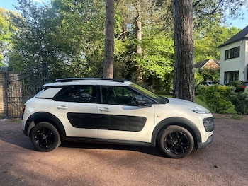 Used Citroen C4 Cactus 2014 for sale - 79087850: Photo