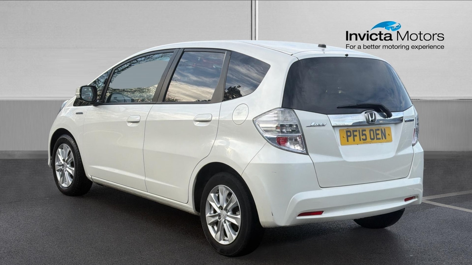 Used Honda Jazz 2015 for sale - 77107597: Photo 5