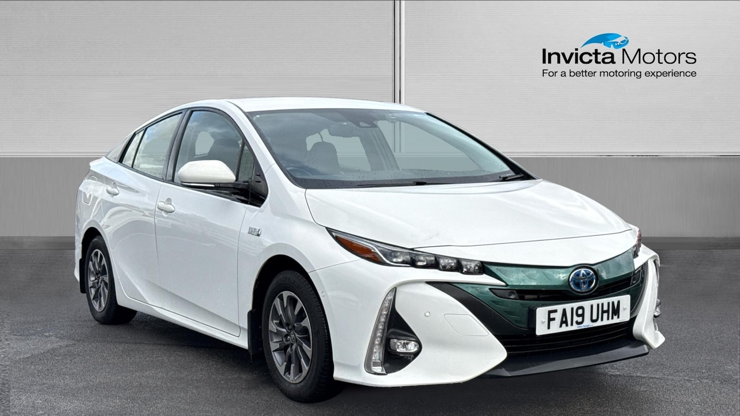 Used Toyota Prius 2019 for sale - 76896867: Photo 1
