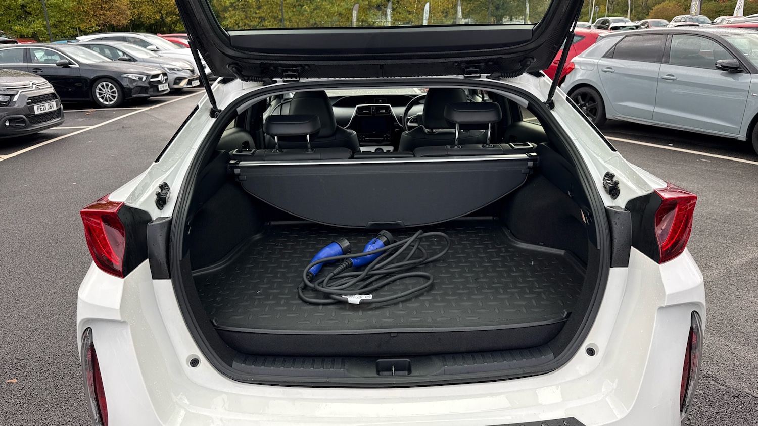 Used Toyota Prius 2019 for sale - 76896867: Photo 15