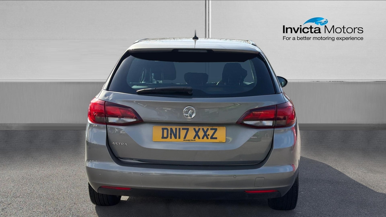 Used Vauxhall Astra 2017 for sale - 77851057: Photo 4