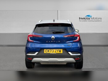 Used Renault Captur 2023 for sale - 76821505: Photo