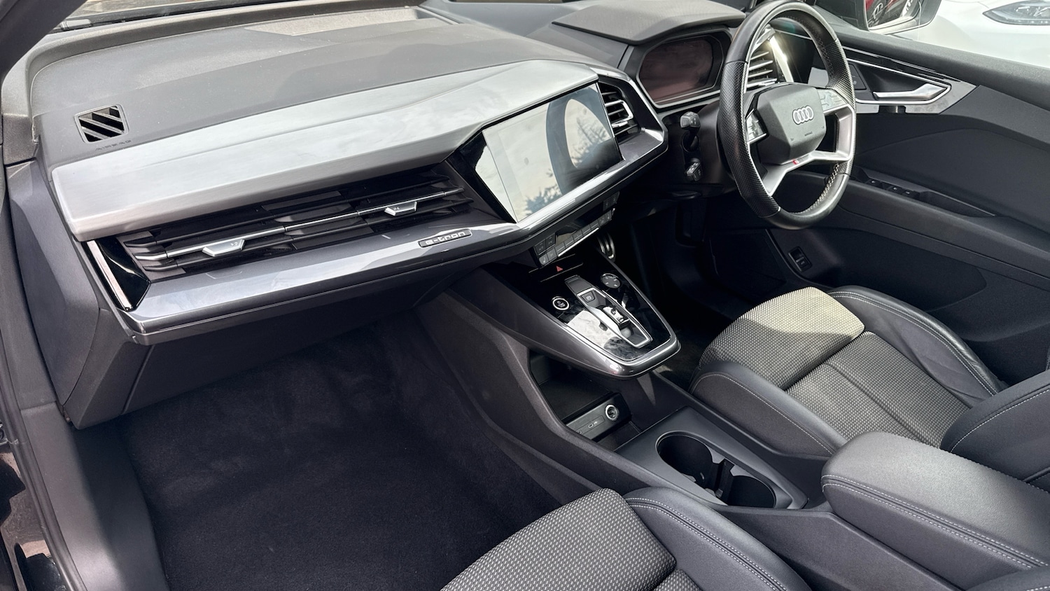 Used Audi Q4 e-tron 2022 for sale - 76896838: Photo 10