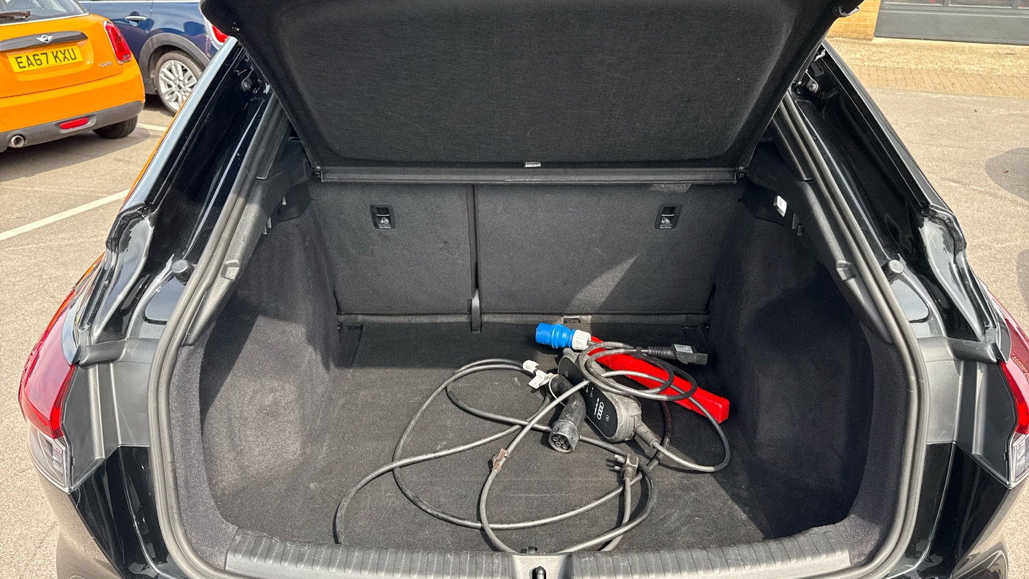 Used Audi Q4 e-tron 2022 for sale - 76896838: Photo 15