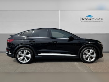 Used Audi Q4 e-tron 2022 for sale - 76896838: Photo
