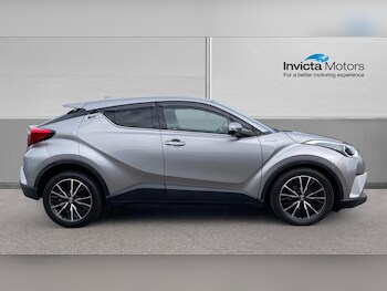 Used Toyota C-HR 2017 for sale - 78703687: Photo