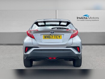 Used Toyota C-HR 2017 for sale - 78703687: Photo