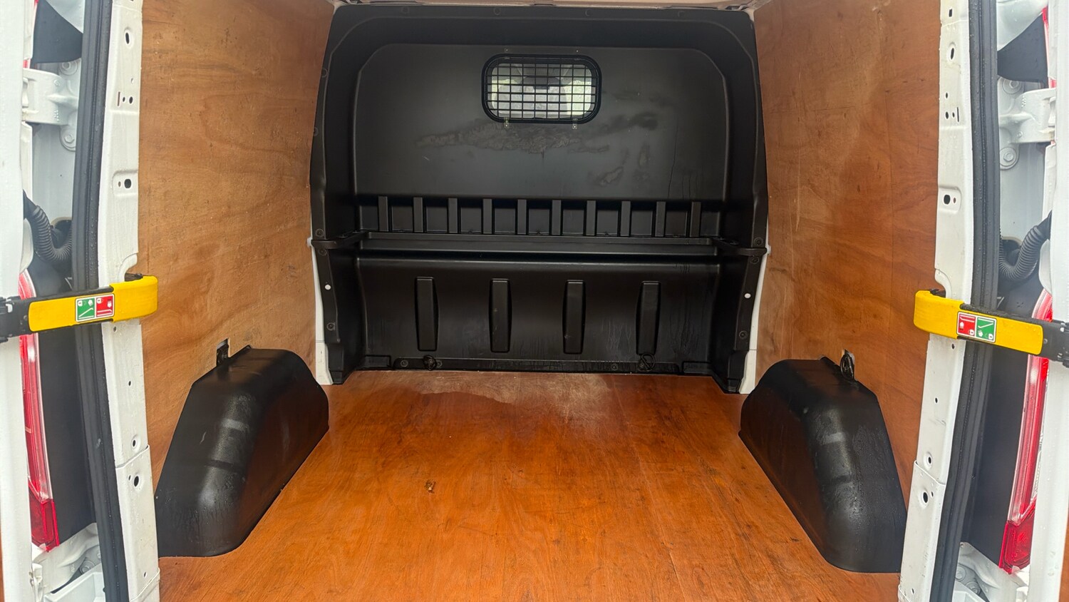 Used Ford Transit Custom 2021 for sale - 77438198: Photo 21