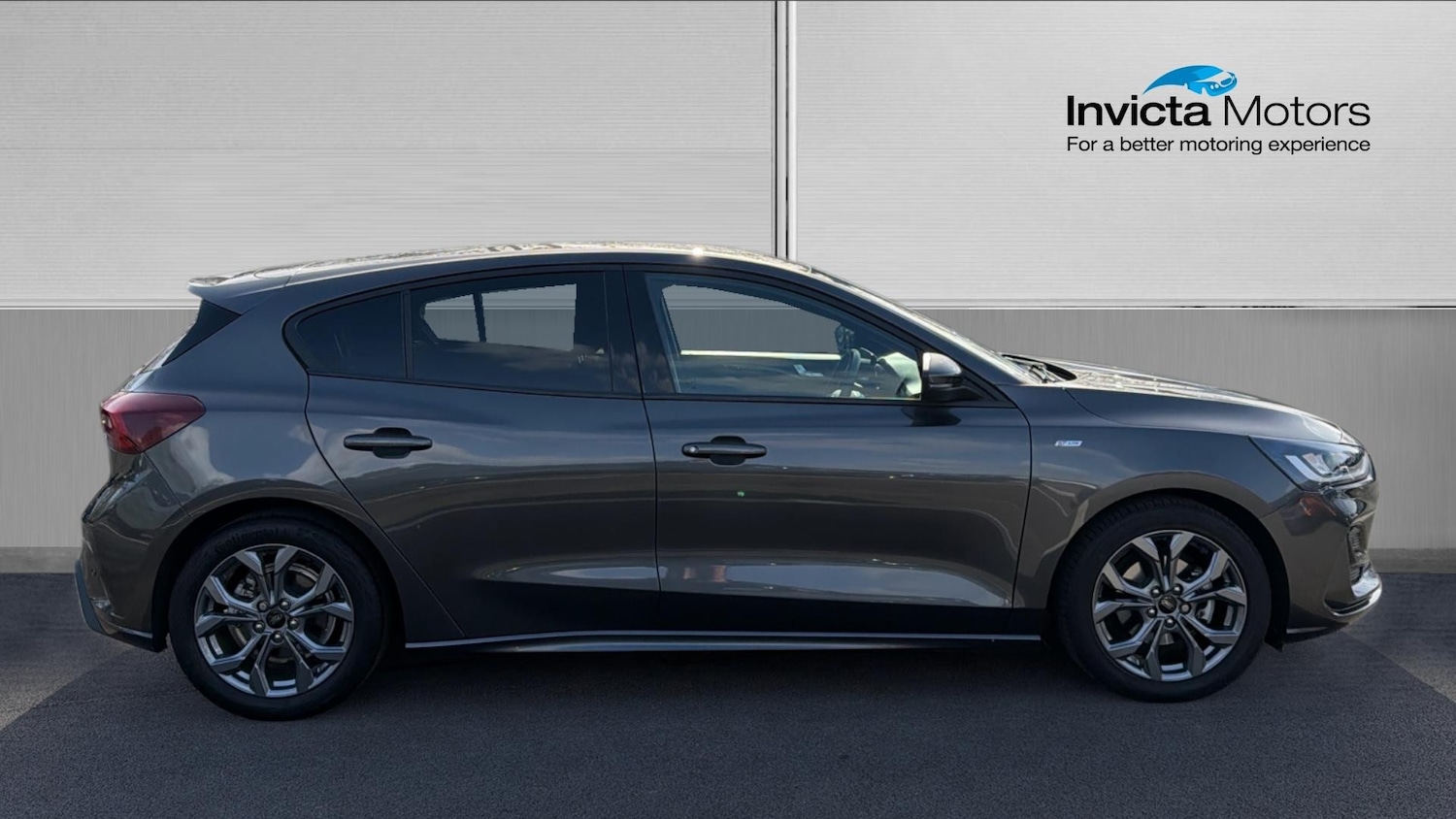 Used Ford Focus 2023 for sale - 78084298: Photo 2