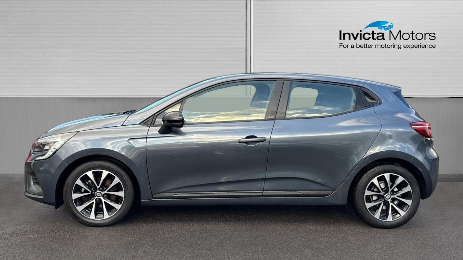 Used Renault Clio 2022 for sale - 76346917: Photo 6