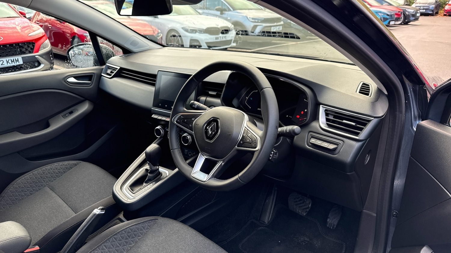 Used Renault Clio 2022 for sale - 76346917: Photo 9