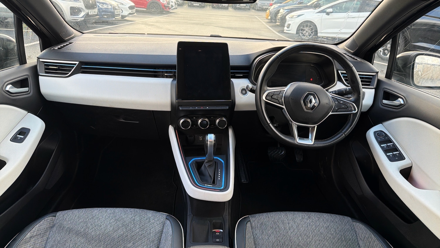 Used Renault Clio 2021 for sale - 77572569: Photo 11