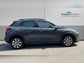 Used Kia Stonic 2023 for sale - 78889406: Photo