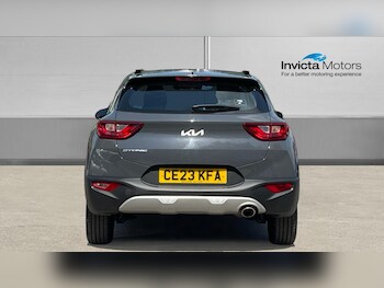 Used Kia Stonic 2023 for sale - 78889406: Photo