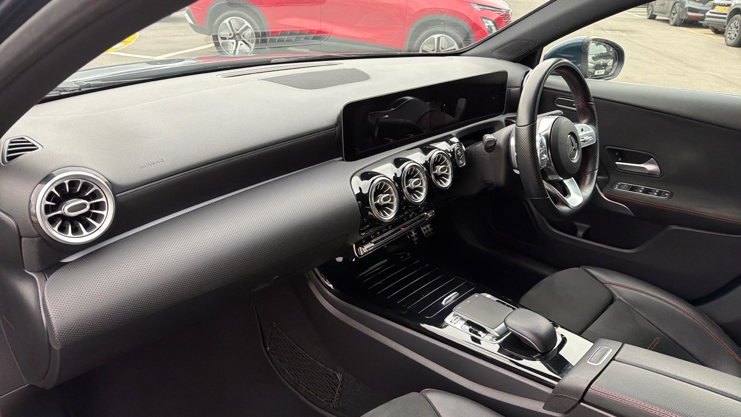 Used Mercedes-Benz A-Class 2019 for sale - 77385141: Photo 10