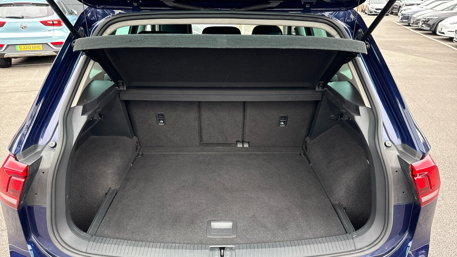 Used Volkswagen Tiguan 2018 for sale - 76106985: Photo 15