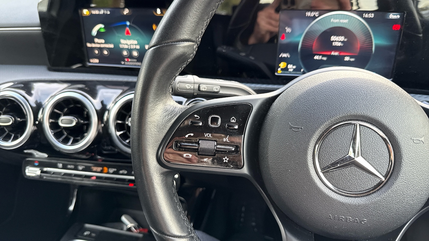 Used Mercedes-Benz A-Class 2019 for sale - 76134406: Photo 24