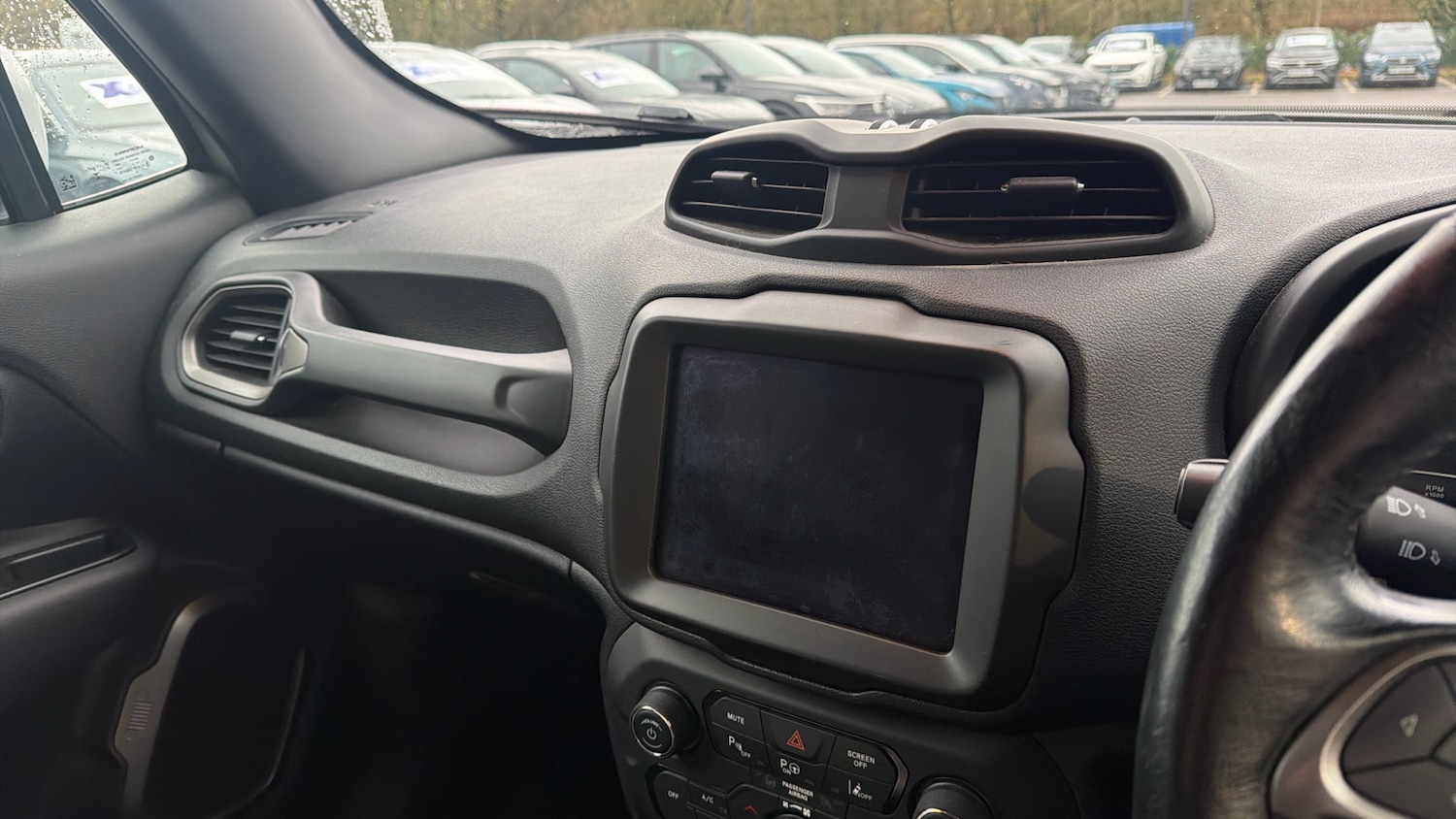 Used Jeep Renegade 2020 for sale - 77342718: Photo 12