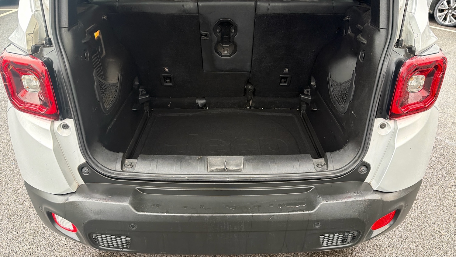 Used Jeep Renegade 2020 for sale - 77342718: Photo 15