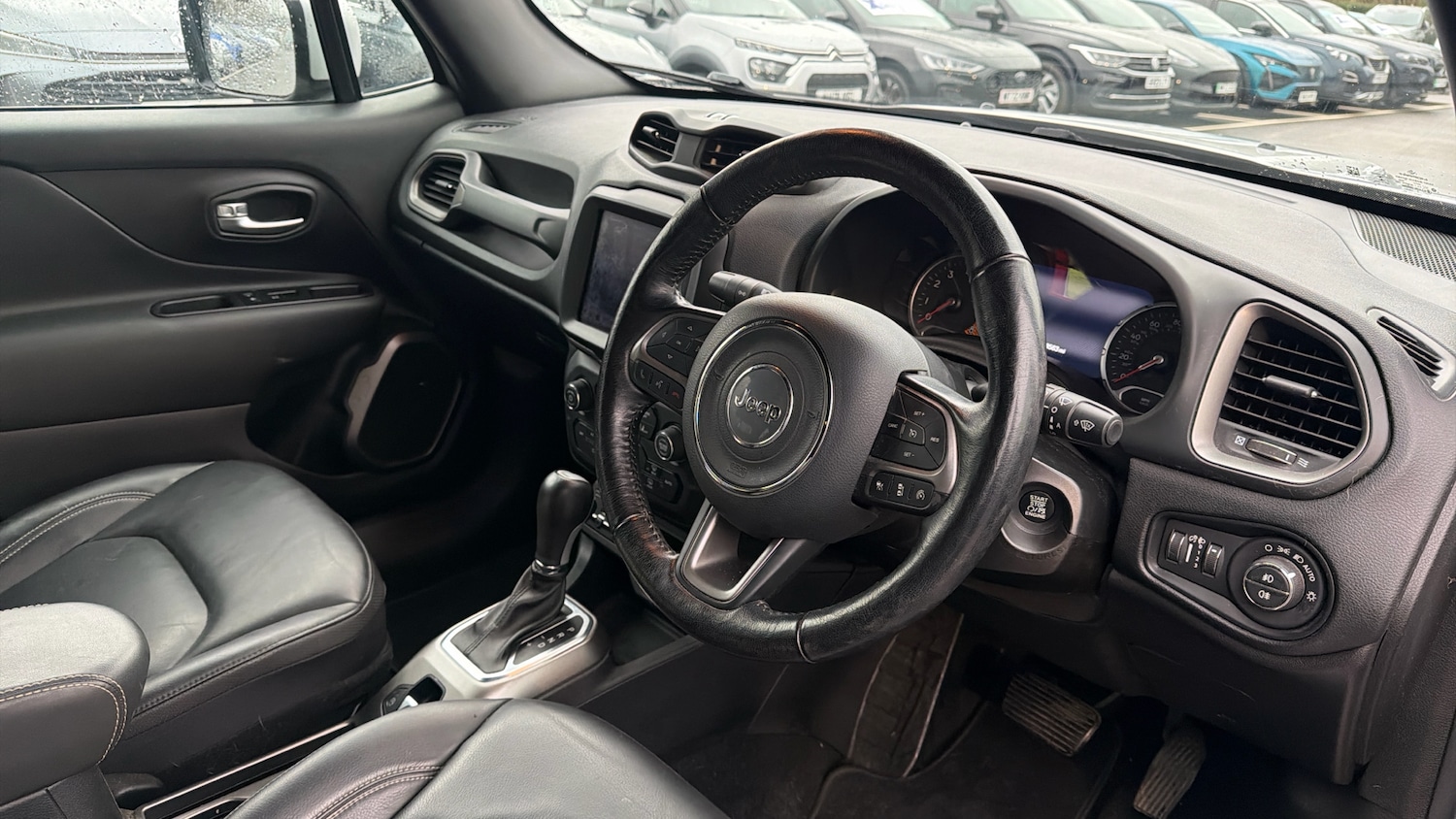 Used Jeep Renegade 2020 for sale - 77342718: Photo 9