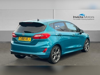 Used Ford Fiesta 2018 for sale - 77038786: Photo