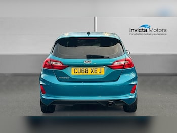 Used Ford Fiesta 2018 for sale - 77038786: Photo