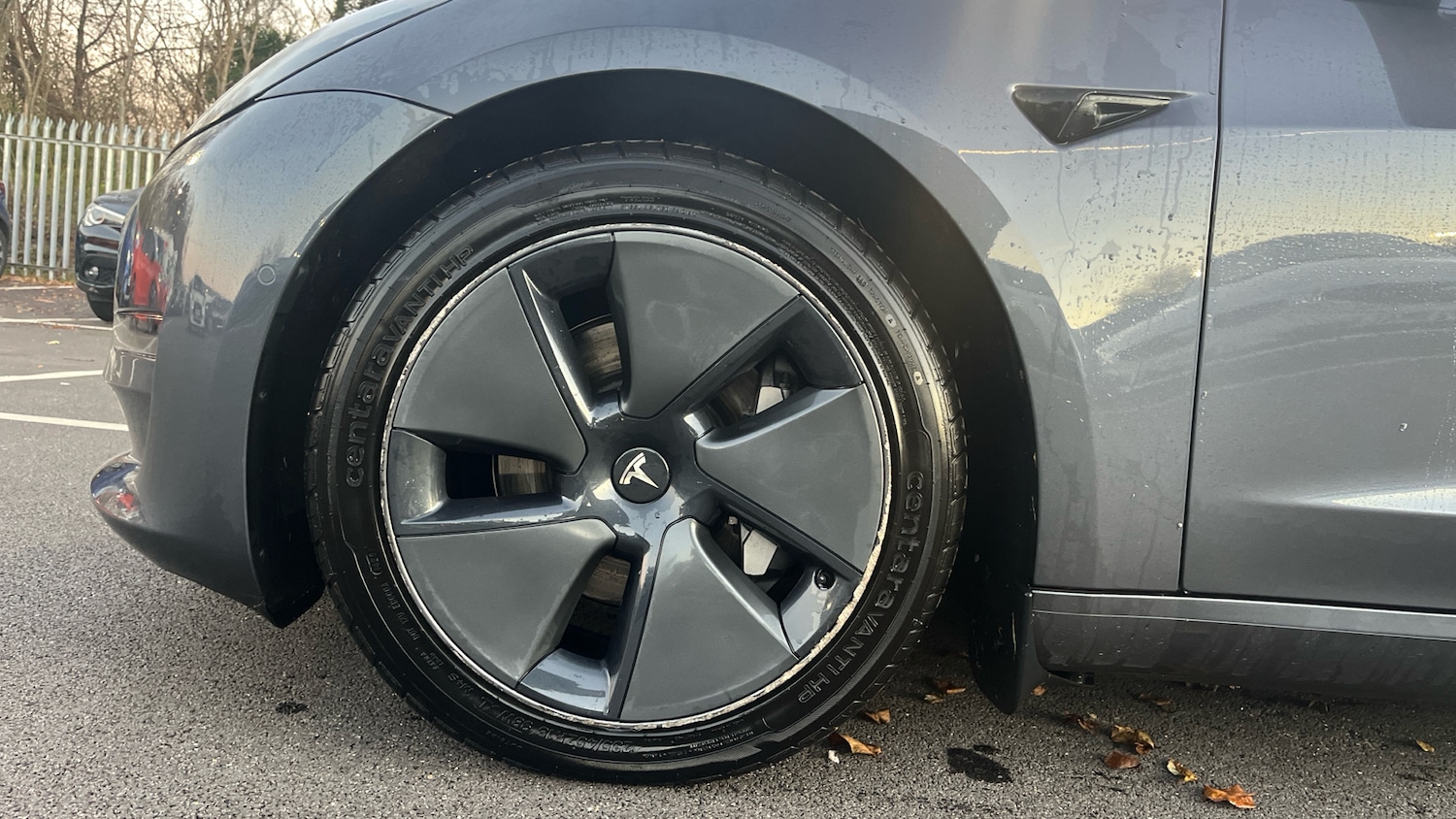 Used Tesla Model 3 2021 for sale - 76605502: Photo 17