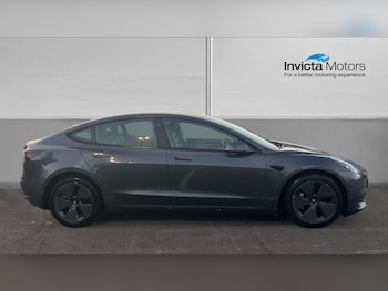 Used Tesla Model 3 2021 for sale - 76605502: Photo