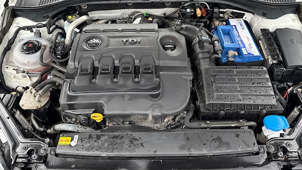 Used Skoda Superb 2018 for sale - 76237312: Photo 16