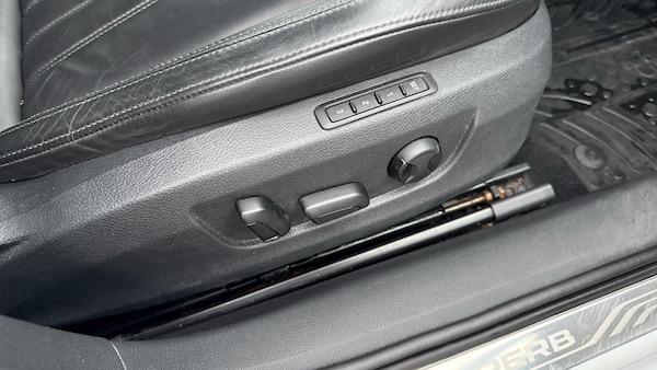 Used Skoda Superb 2018 for sale - 76237312: Photo 24