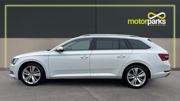 Used Skoda Superb 2018 for sale - 76237312: Photo 6