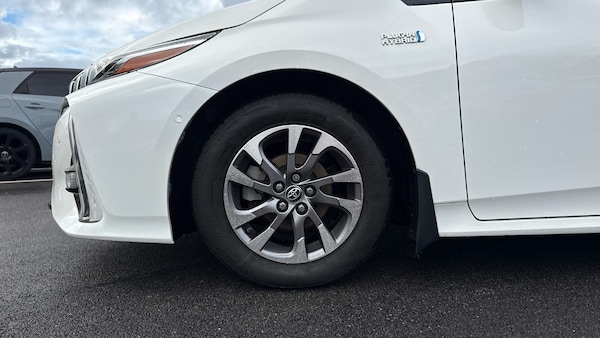 Used Toyota Prius 2019 for sale - 76324923: Photo 17