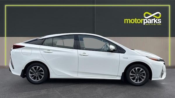 Used Toyota Prius 2019 for sale - 76324923: Photo 2