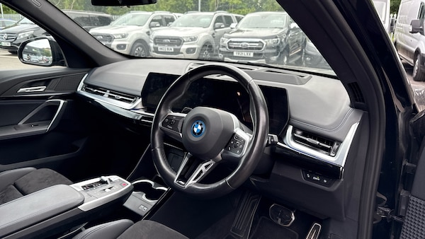 Used BMW iX1 2023 for sale - 75173232: Photo 9