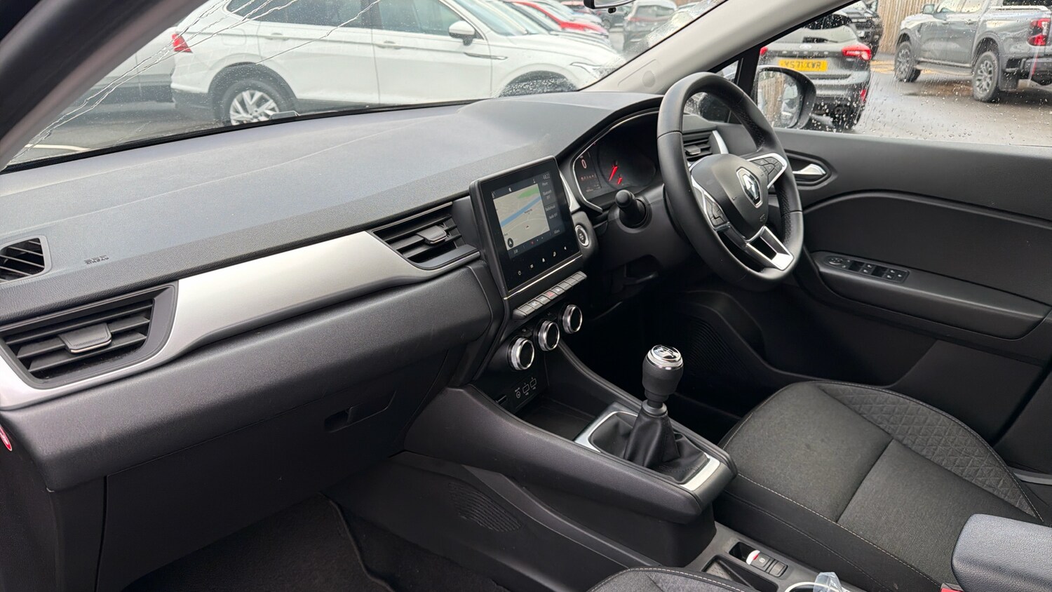 Used Renault Captur 2023 for sale - 77438206: Photo 10