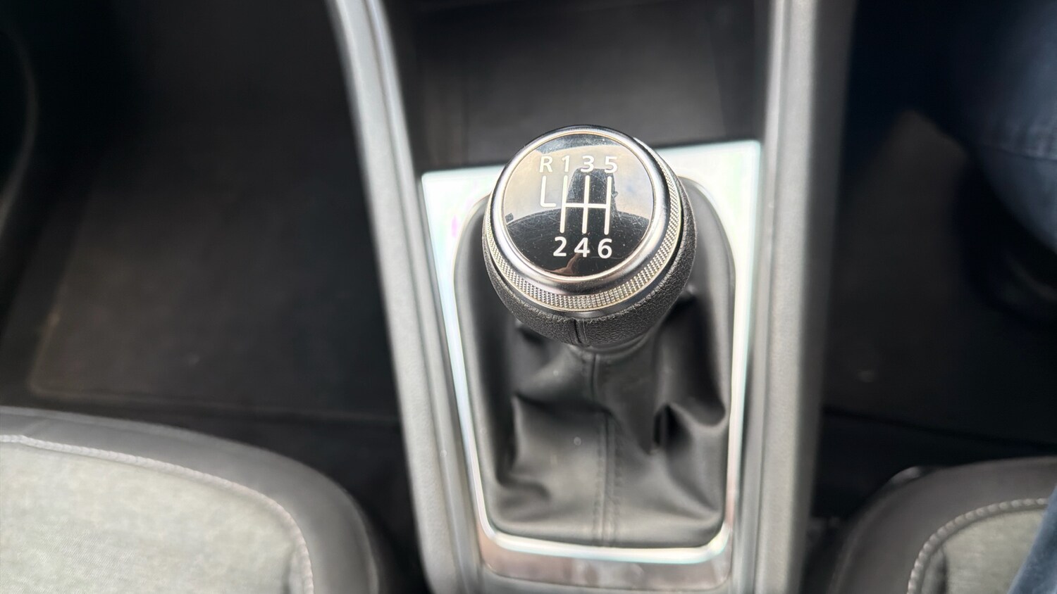 Used Renault Captur 2023 for sale - 77438206: Photo 23