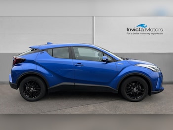 Used Toyota C-HR 2021 for sale - 78545472: Photo